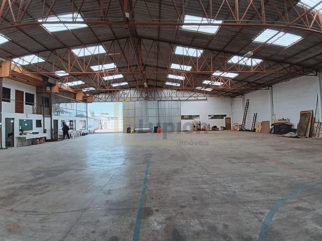 Barracão à venda, 1100 m   - Guaíra - Curitiba PR