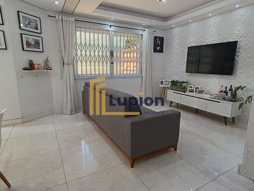 Sobrado com 3 dormitórios à venda, 140 m   - Fazendinha - Curi...