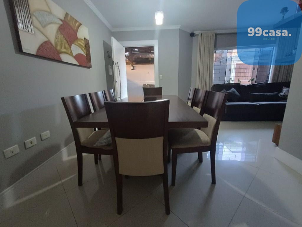 Sobrado com 3 dormitórios à venda, 130 m - Fazendinha - Curiti...