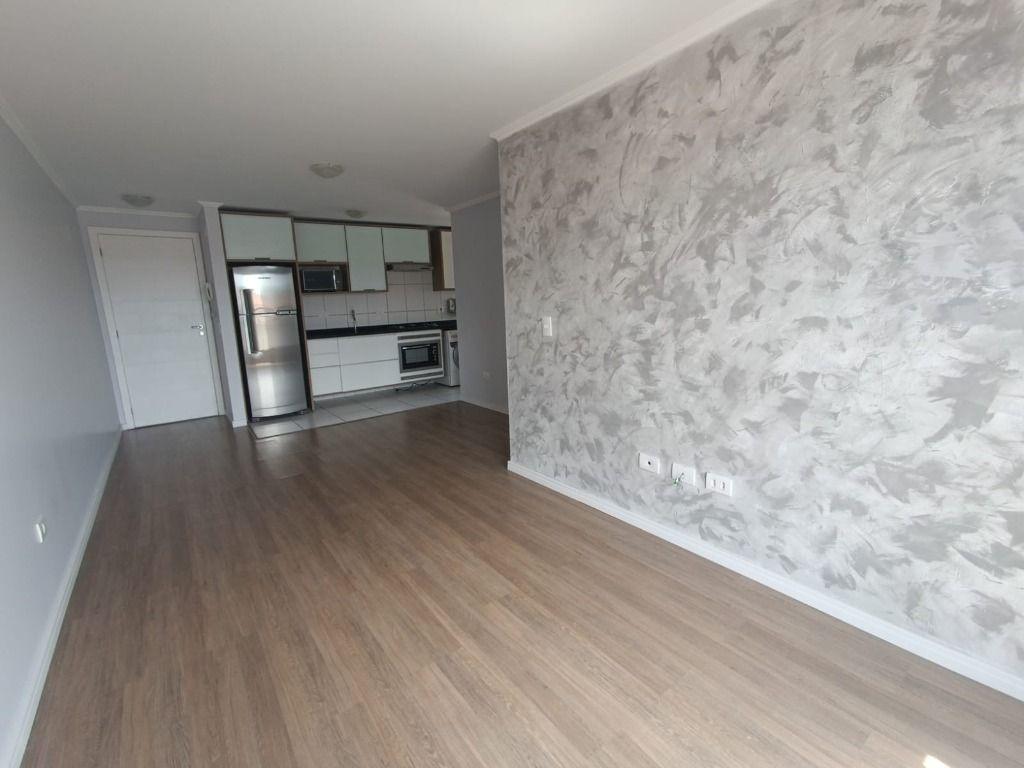 Apartamento á venda, com 3 dormitórios à venda, Santa Quiteria...