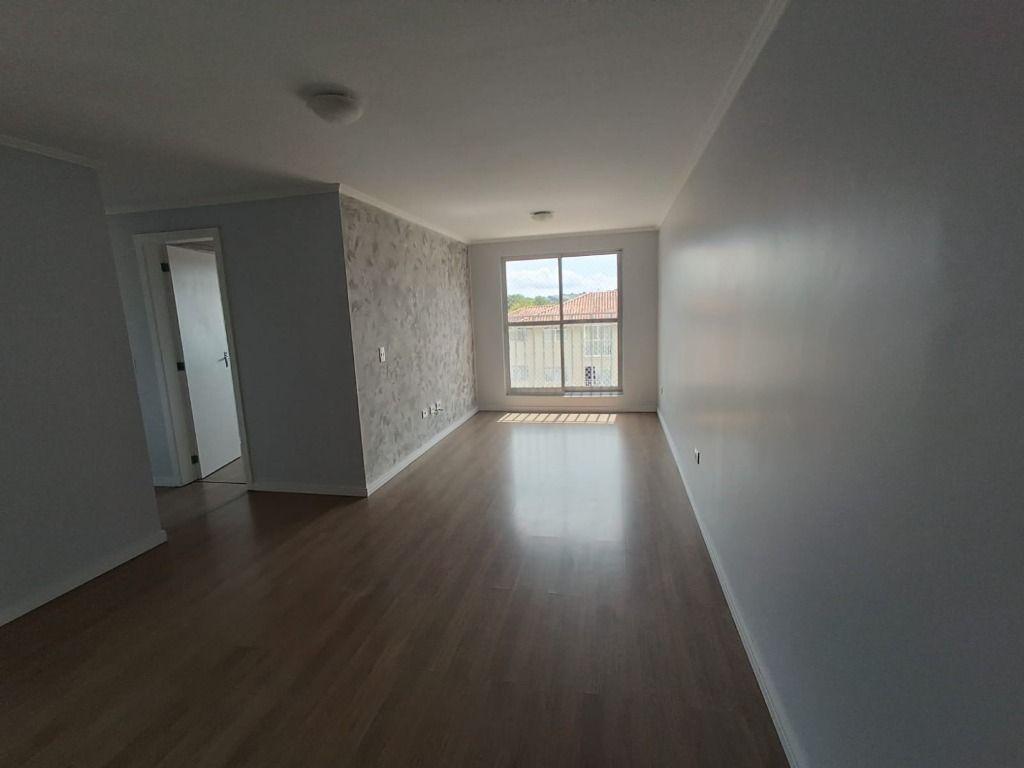 Apartamento á venda, com 3 dormitórios à venda, Santa Quiteria...
