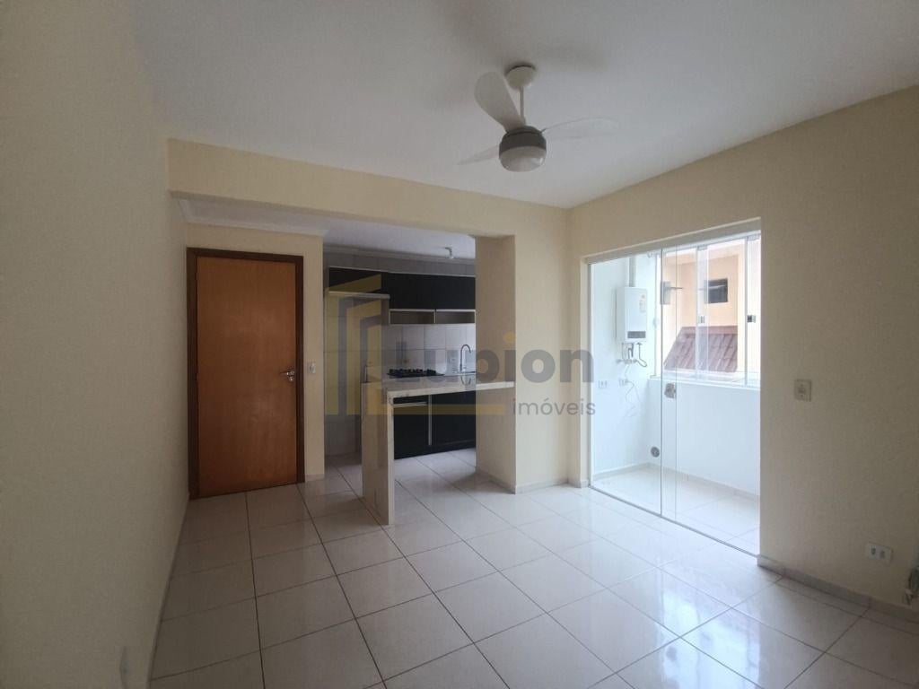 Apartamento para locação, com 2 dormitórios, 64m2- Portão- Cur...