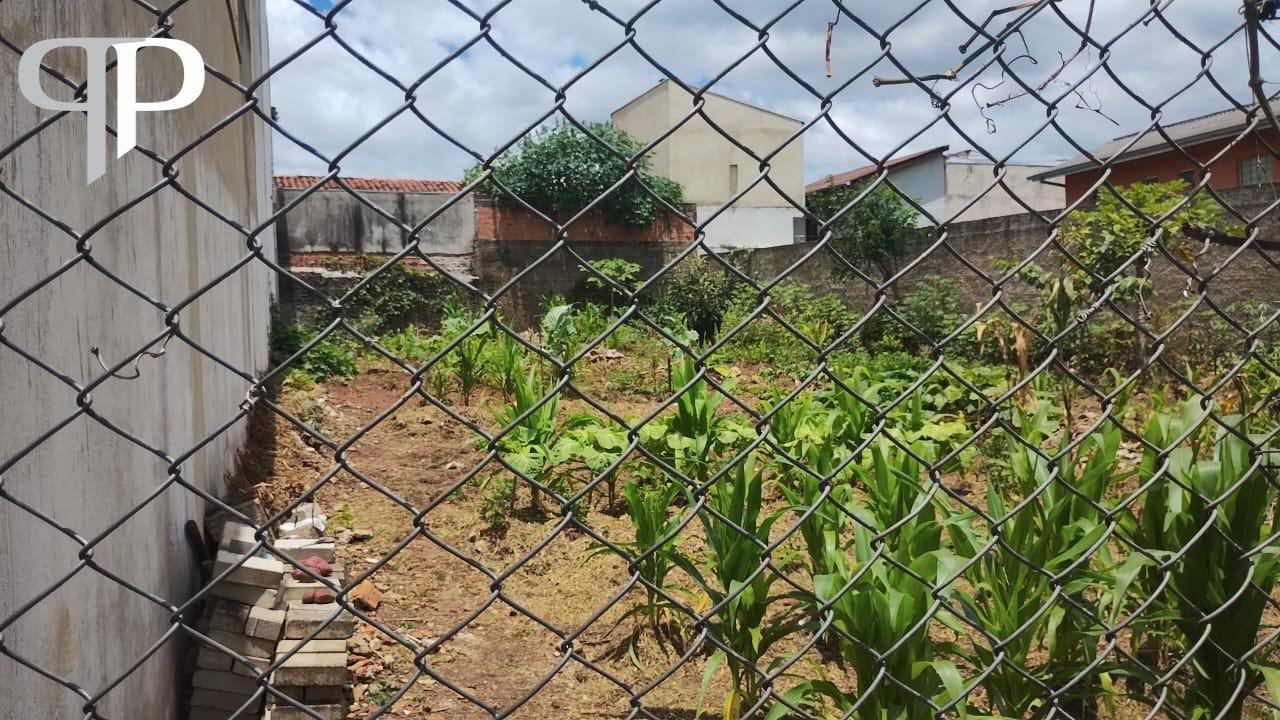 Terreno à venda, Novo Mundo, projeto de sobrados aprovado, CUR...