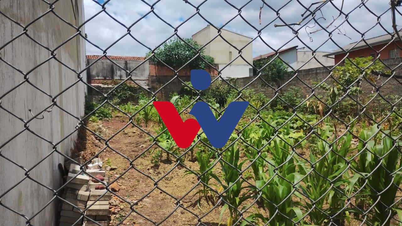 Terreno à venda, Novo Mundo, projeto de sobrados aprovado, CUR...