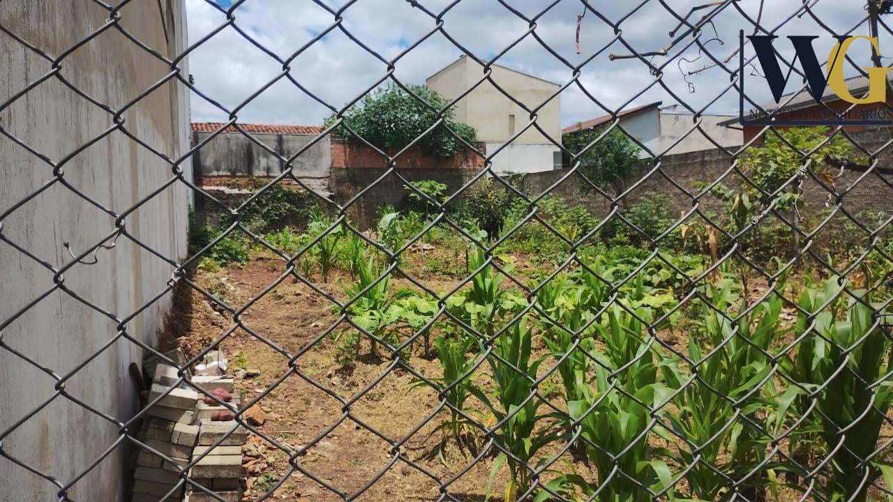 Terreno à venda, Novo Mundo, projeto de sobrados aprovado, CUR...