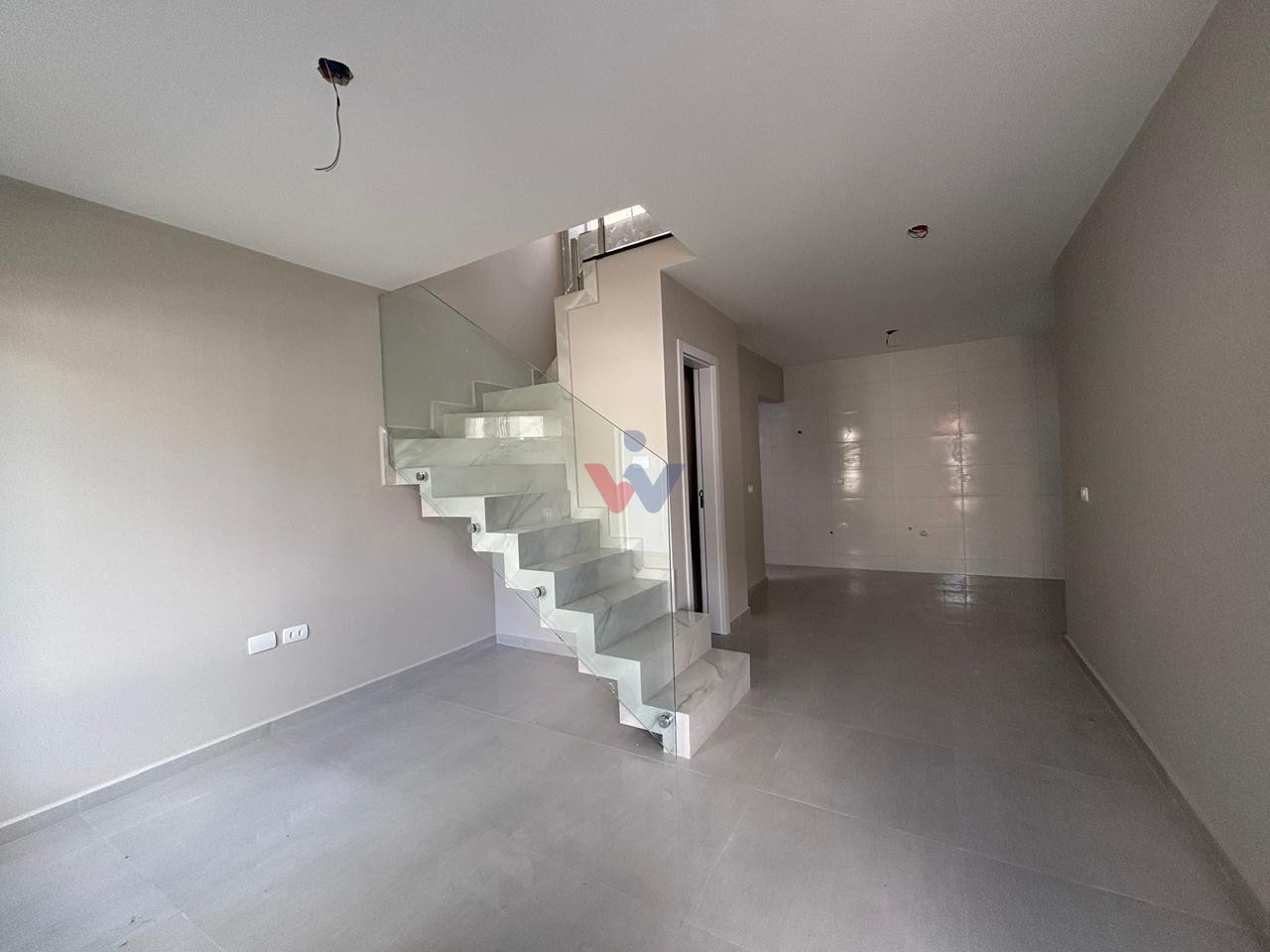 Sobrado com 2 dormitórios à venda, 72m , no Fazendinha- Curiti...