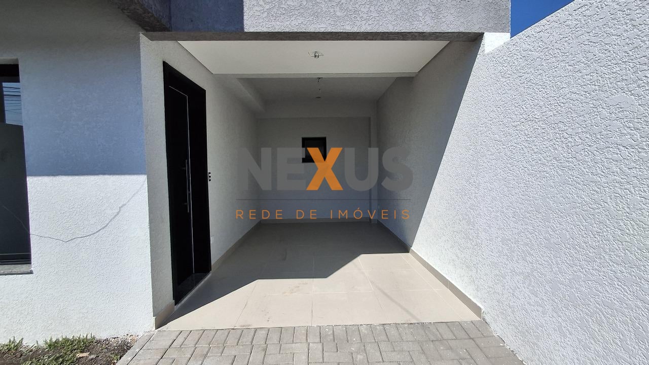 Sobrado com 3 dormitórios, 117m   45m  de terraço, Xaxim, CURI...