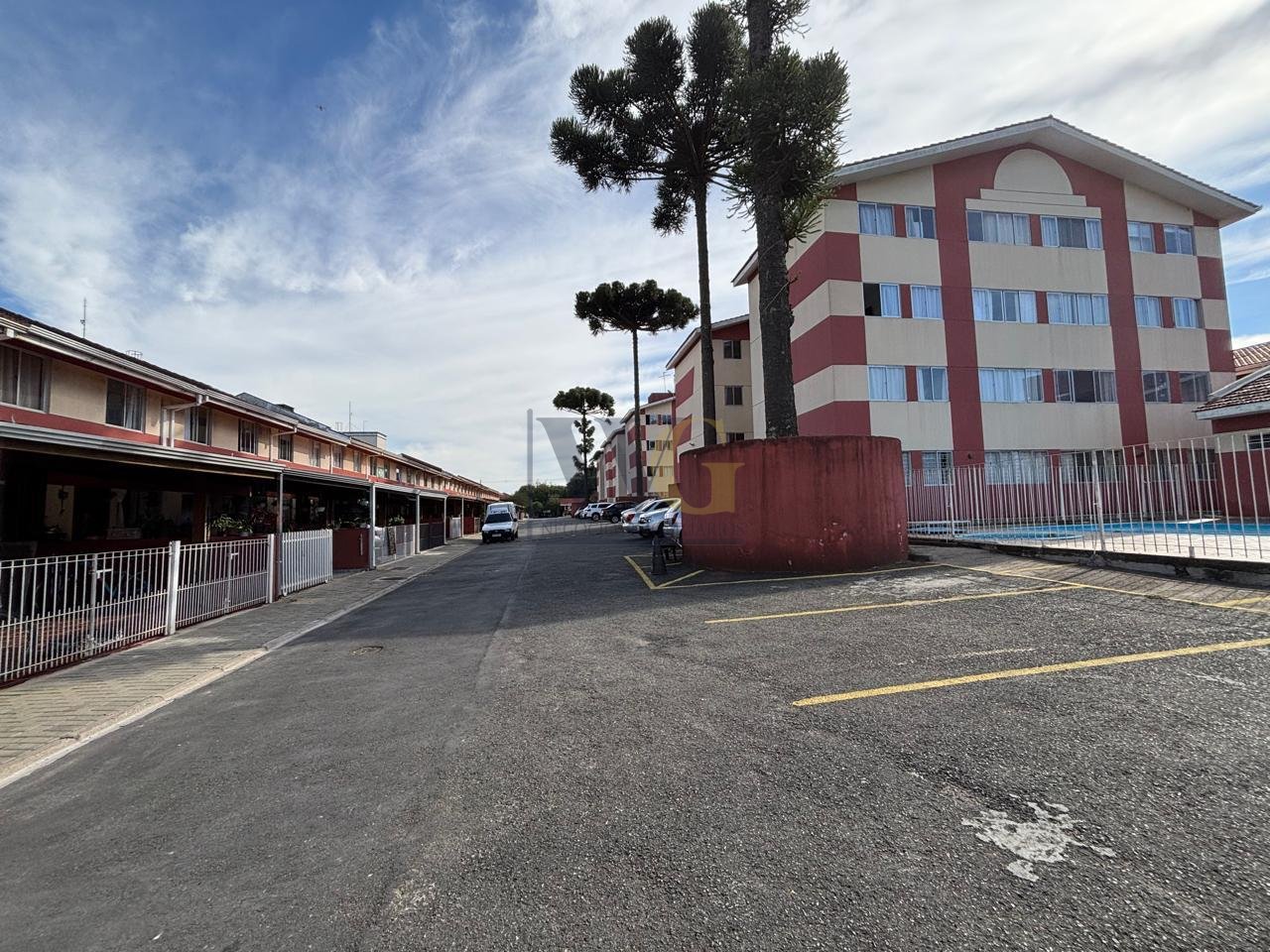 Apartamento no Fazendinha, 66m  de área total, cozinha com arm...