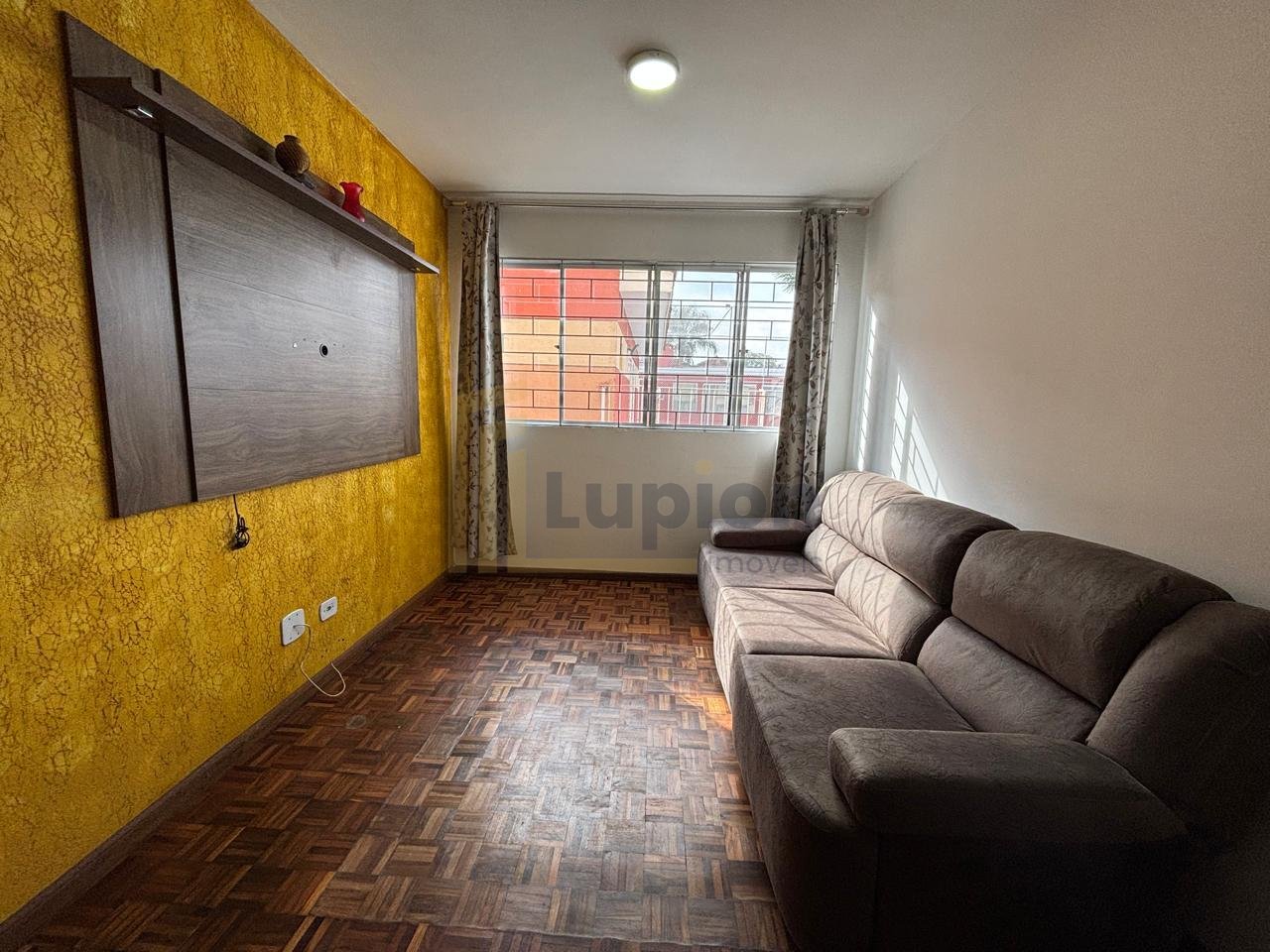 Apartamento no Fazendinha, 66m  de área total, cozinha com arm...