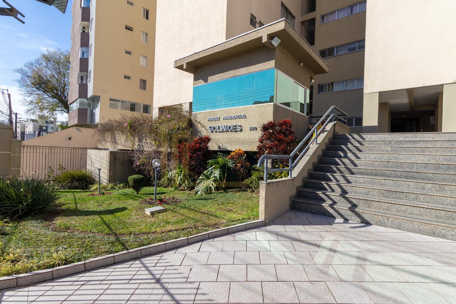 Apartamento à venda, Portão, 2 dormitórios sendo 1 suíte, CURI...
