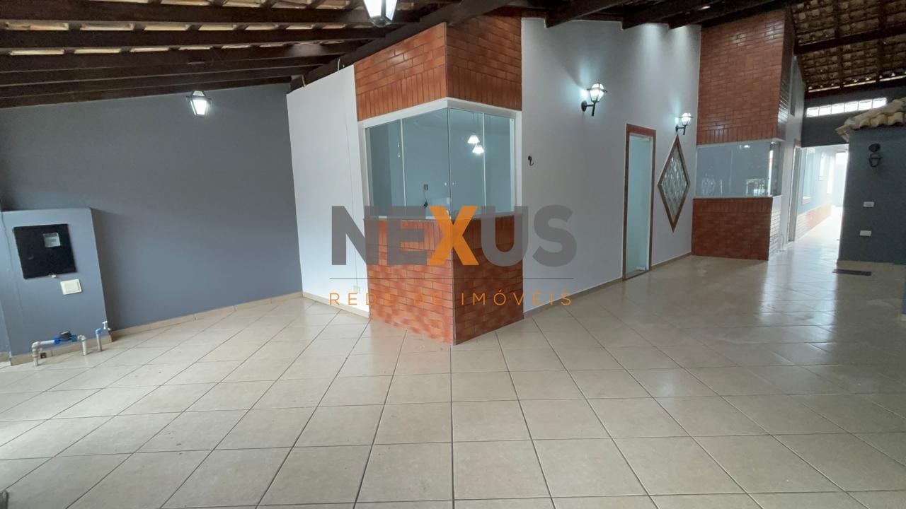 Casa térrea á venda, 134m , averbada, 2 dormitórios- Cidade In...