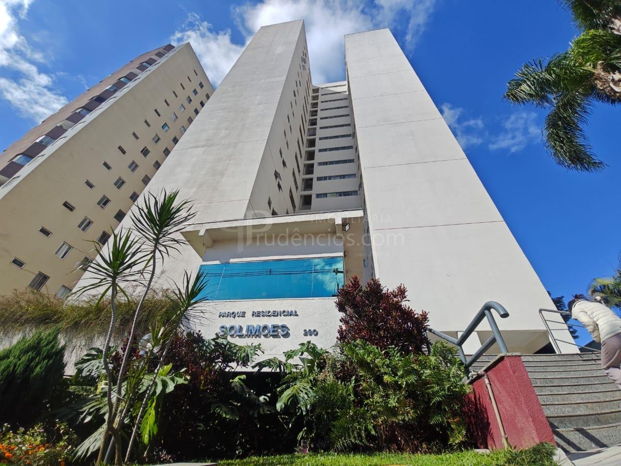 Apartamento com 2 dormitórios  sendo 1 suíte  à venda, Portão,...