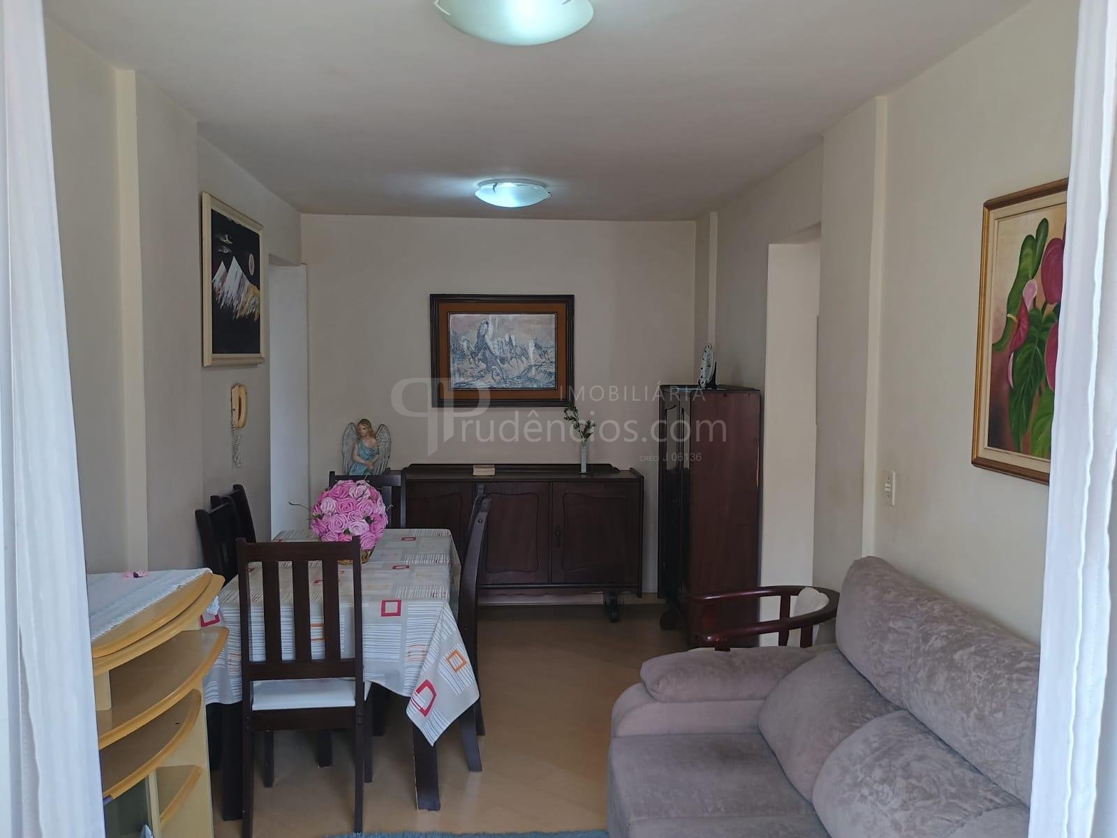Apartamento com 2 dormitórios  sendo 1 suíte  à venda, Portão,...