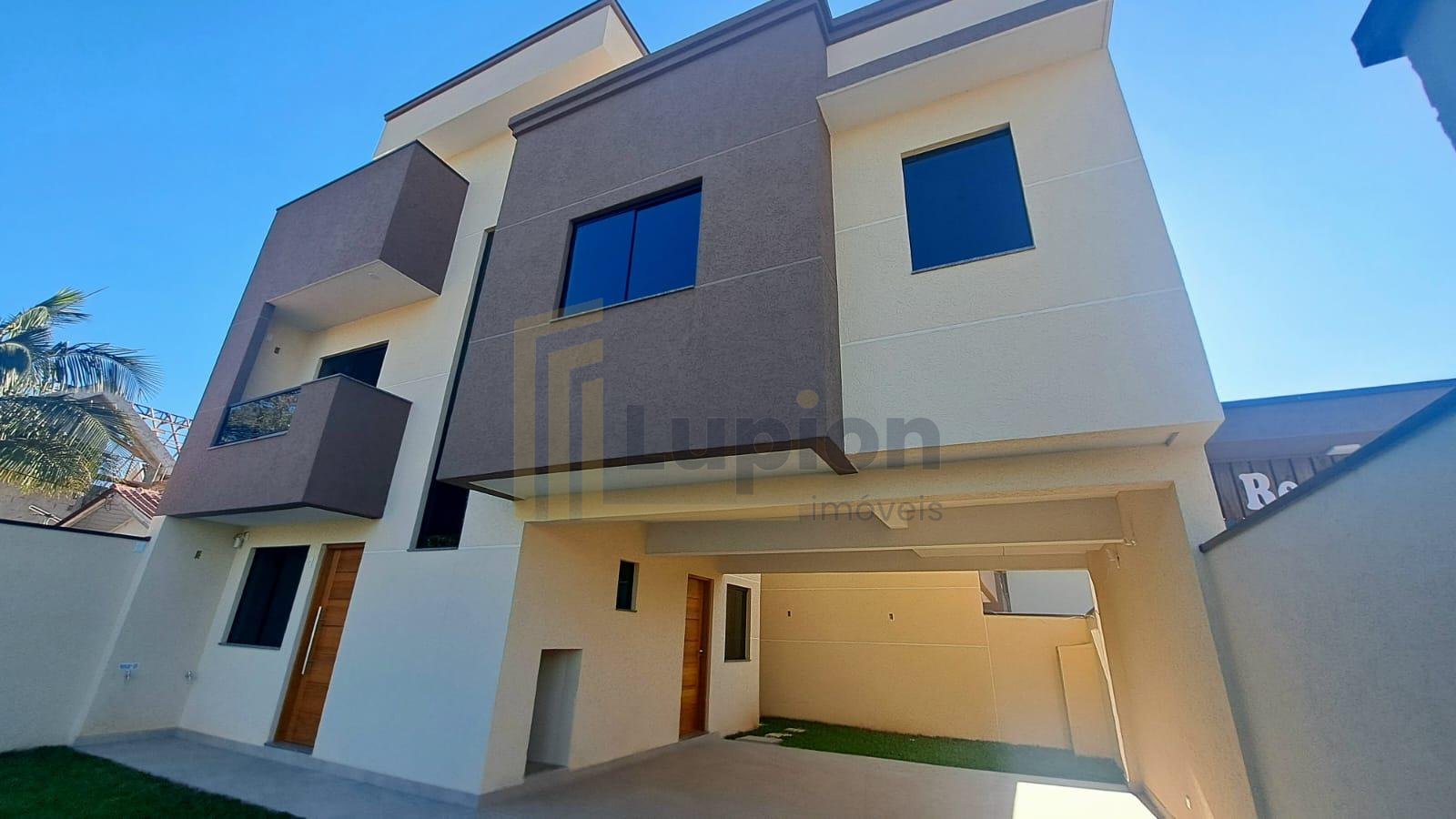 Sobrado com 3 dormitórios à venda,135.00 m , Santa Felicidade,...