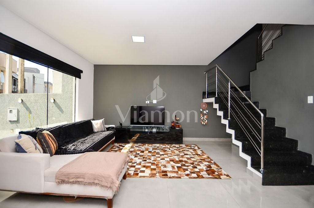 Sobrado com 3 Quartos à venda, 121 m  - Campo Comprido - Curit...