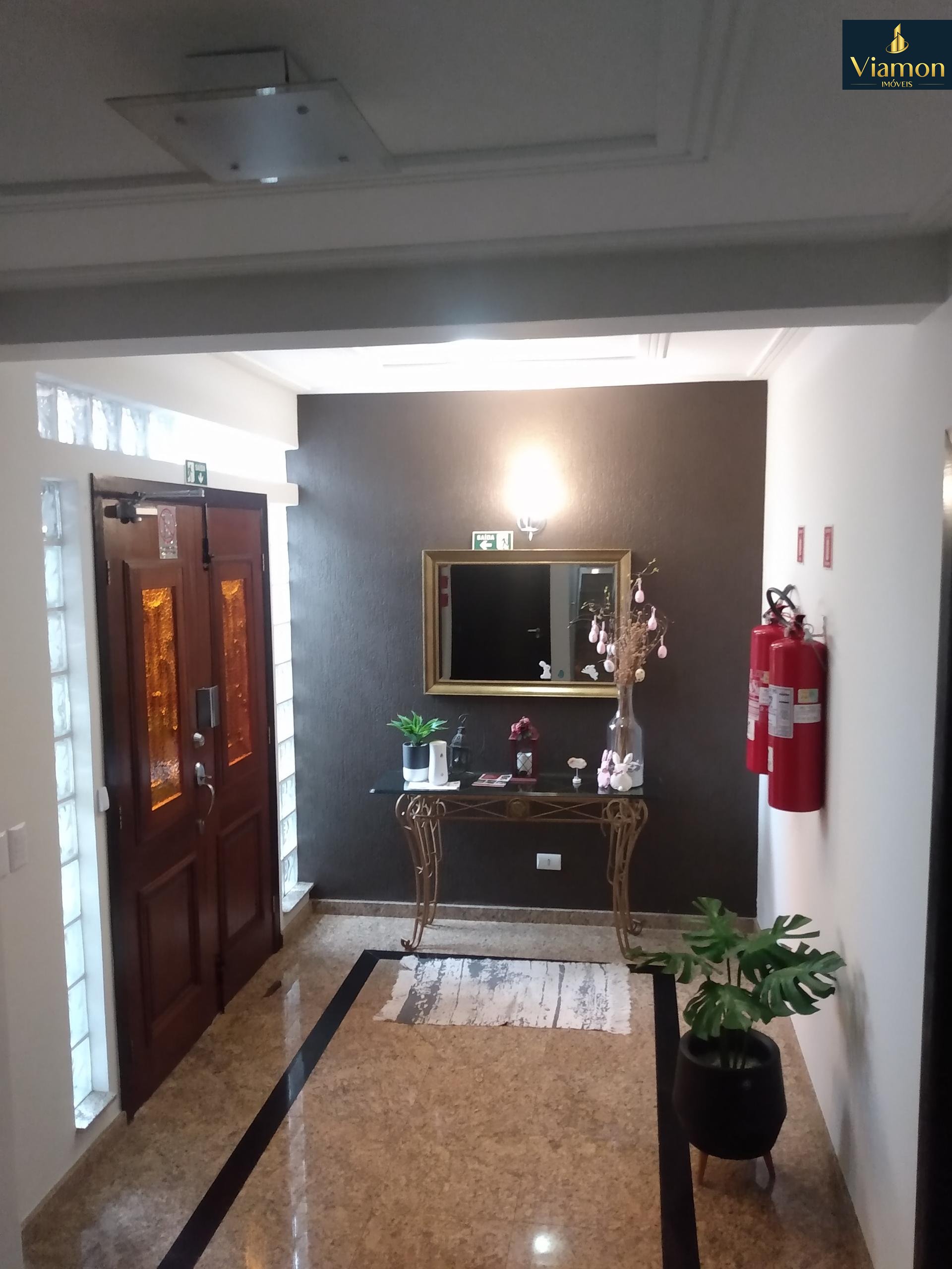 Apartamento com 2 dormitórios 1 suíte  à venda, Campo Comprido...