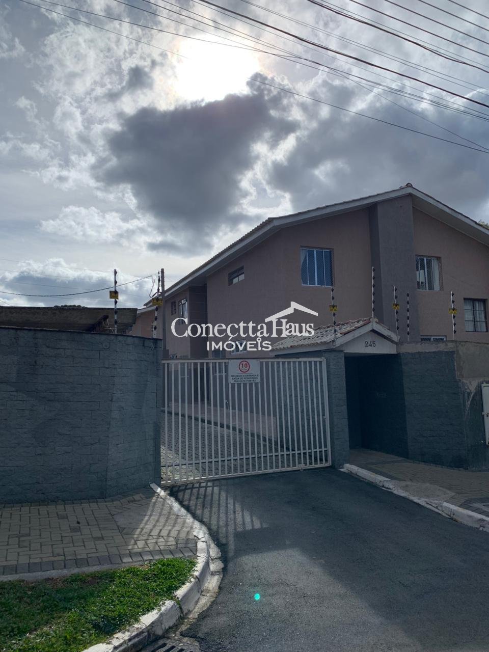 Apartamento com 2 quartos, sacada com churrasqueira e garagem ...