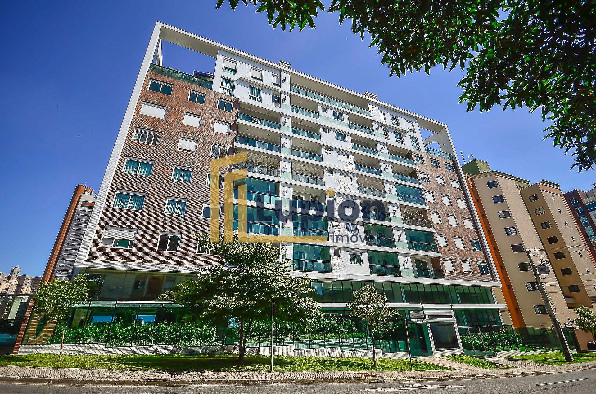Apartamento com 3 quartos à venda, 95 m  - Champagnat - Curiti...