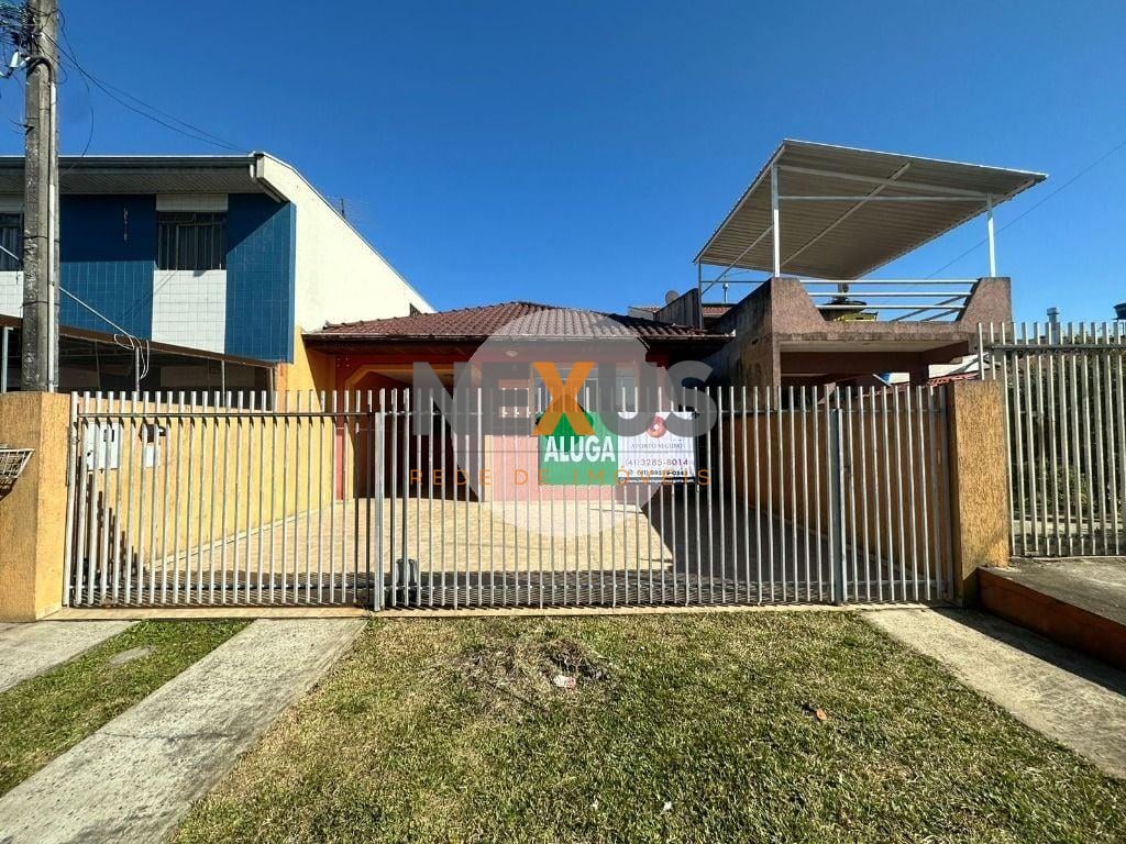 Casa de 105 m  c 03 quartos s 01 suíte para locação por R  2.4...