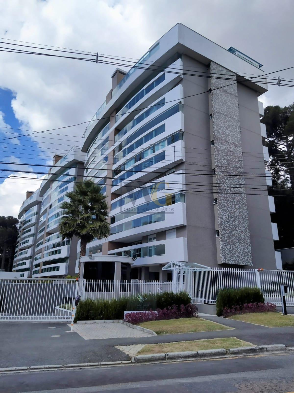 Cobertura à venda, 3 quartos sendo 1 suíte no Ecoville, Curiti...