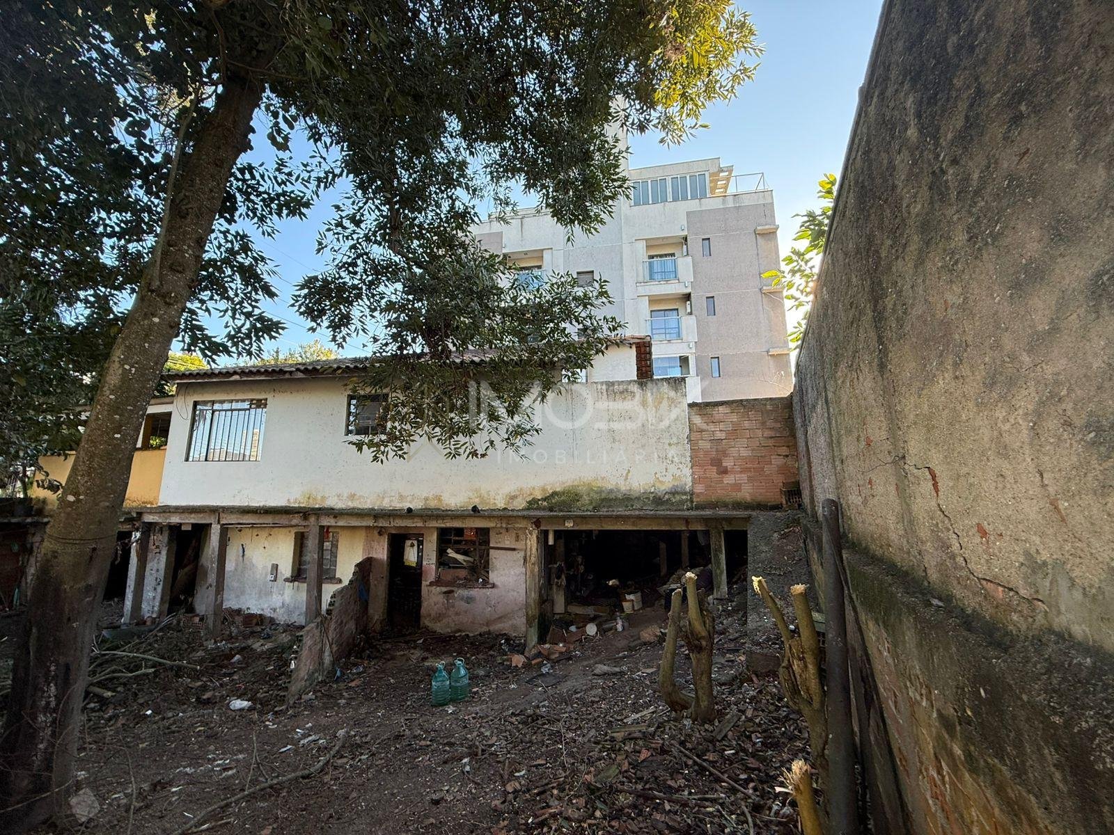 Excelente Terreno de esquina a venda no bairro Merces