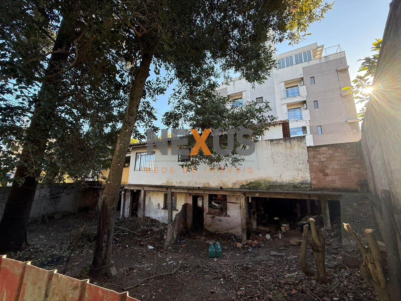 Excelente Terreno de esquina a venda no bairro Merces