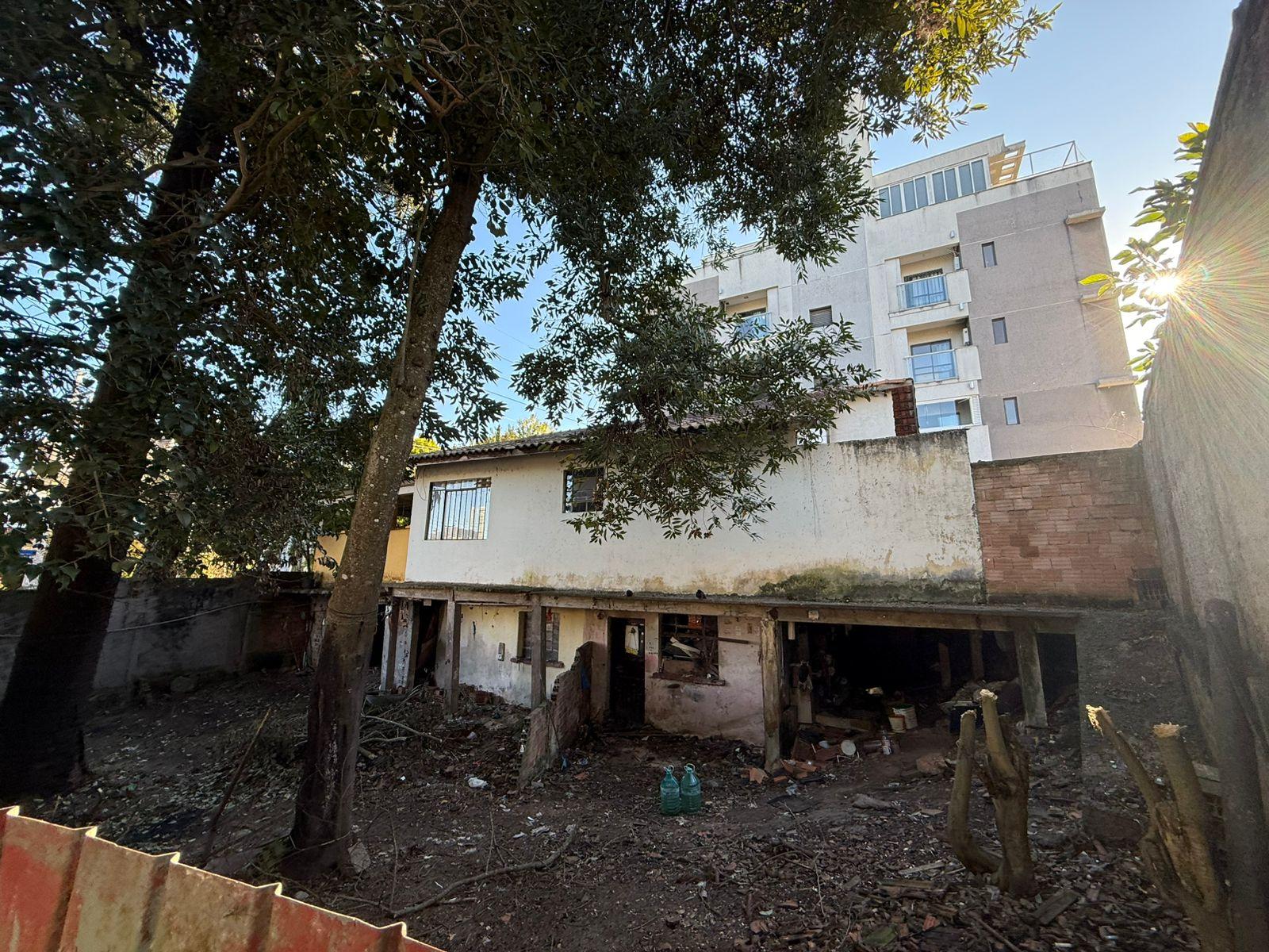 Excelente Terreno de esquina a venda no bairro Merces