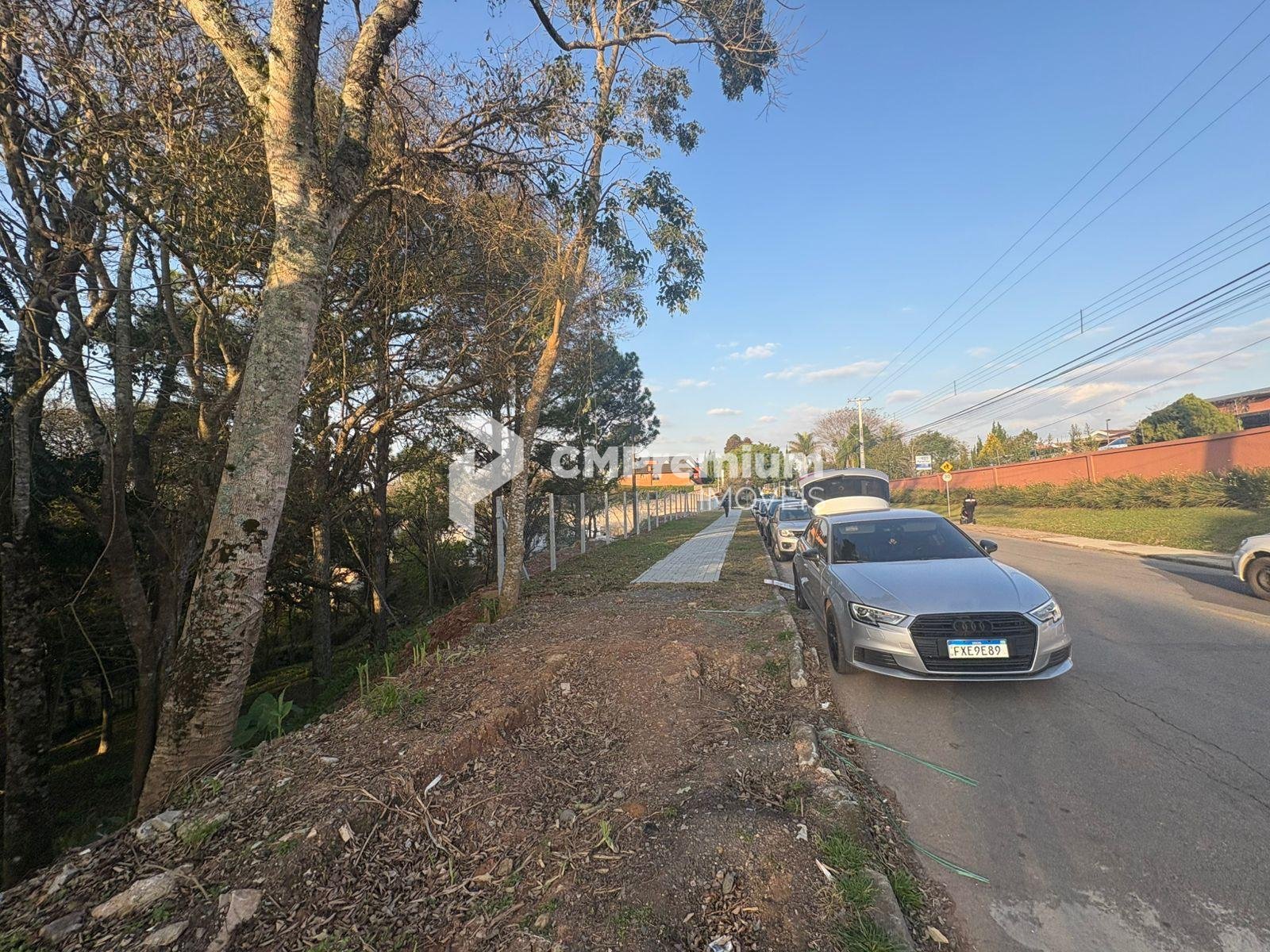 Terreno à venda, 630 m  por R  590.000,00 - Santo Inácio - Cur...