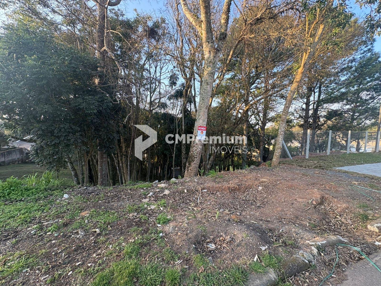 Terreno à venda, 630 m  por R  450.000,00 - Santo Inácio - Cur...