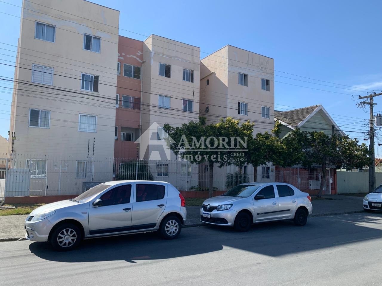 Apartamento térreo à venda com 3 quartos no Hauer  Rua Isaías...