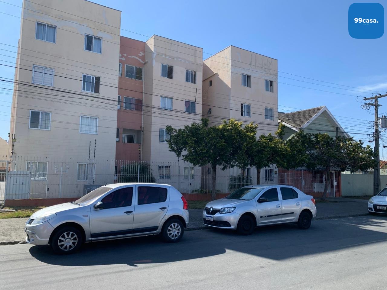 Apartamento térreo à venda com 3 quartos no Hauer  Rua Isaías...