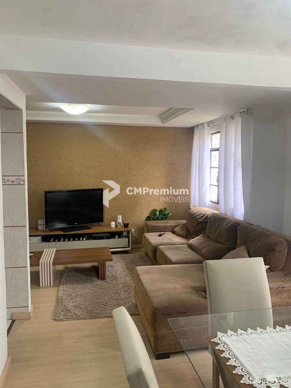 Apartamento à venda na Rua João Dembinski, 3246  Fazendinha C...
