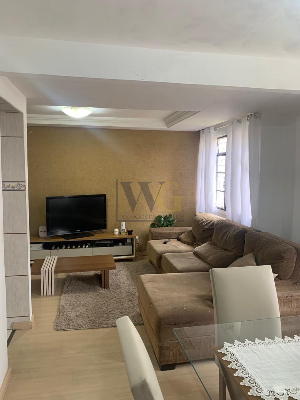Apartamento à venda na Rua João Dembinski, 3246  Fazendinha C...