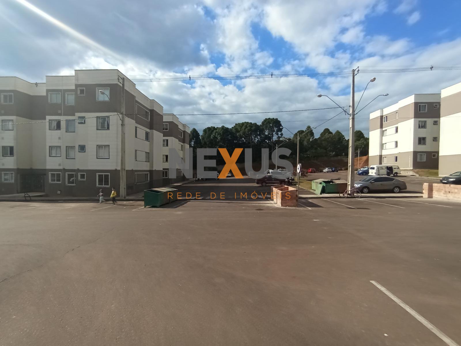 Apartamento Térreo à Venda no Condomínio Dallas  2 Quartos  ...