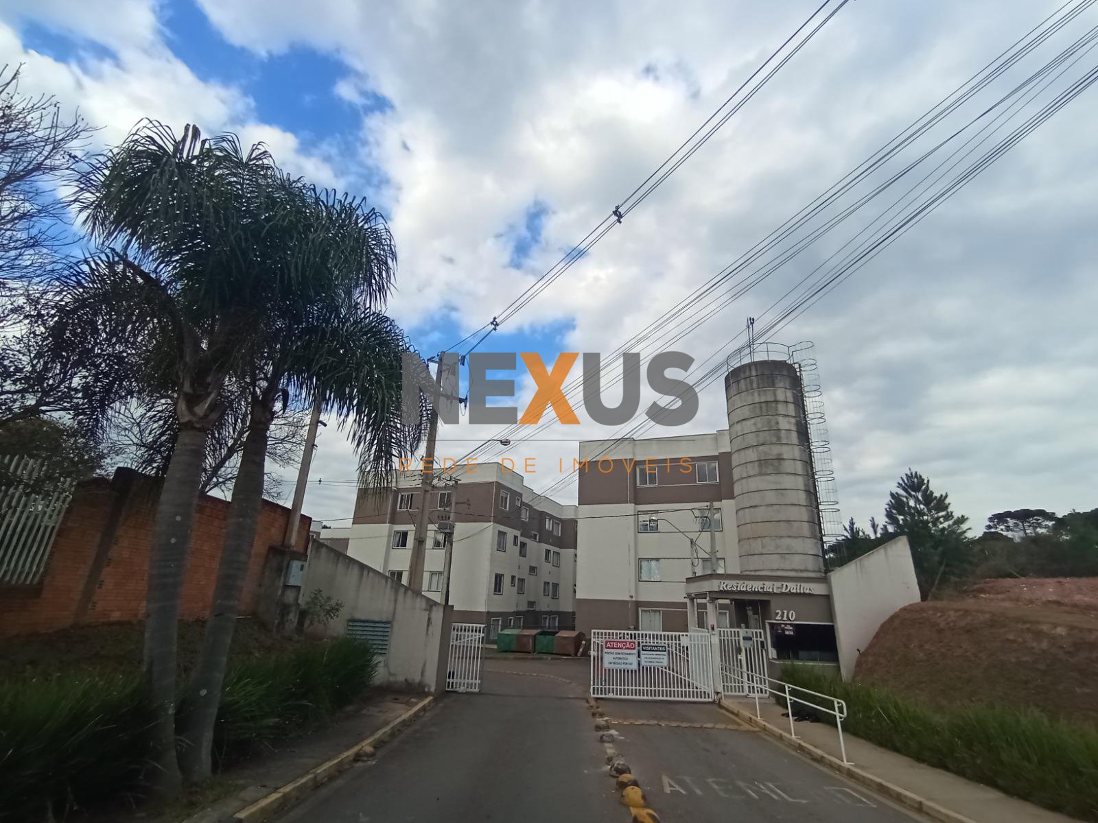 Apartamento Térreo à Venda no Condomínio Dallas  2 Quartos  ...