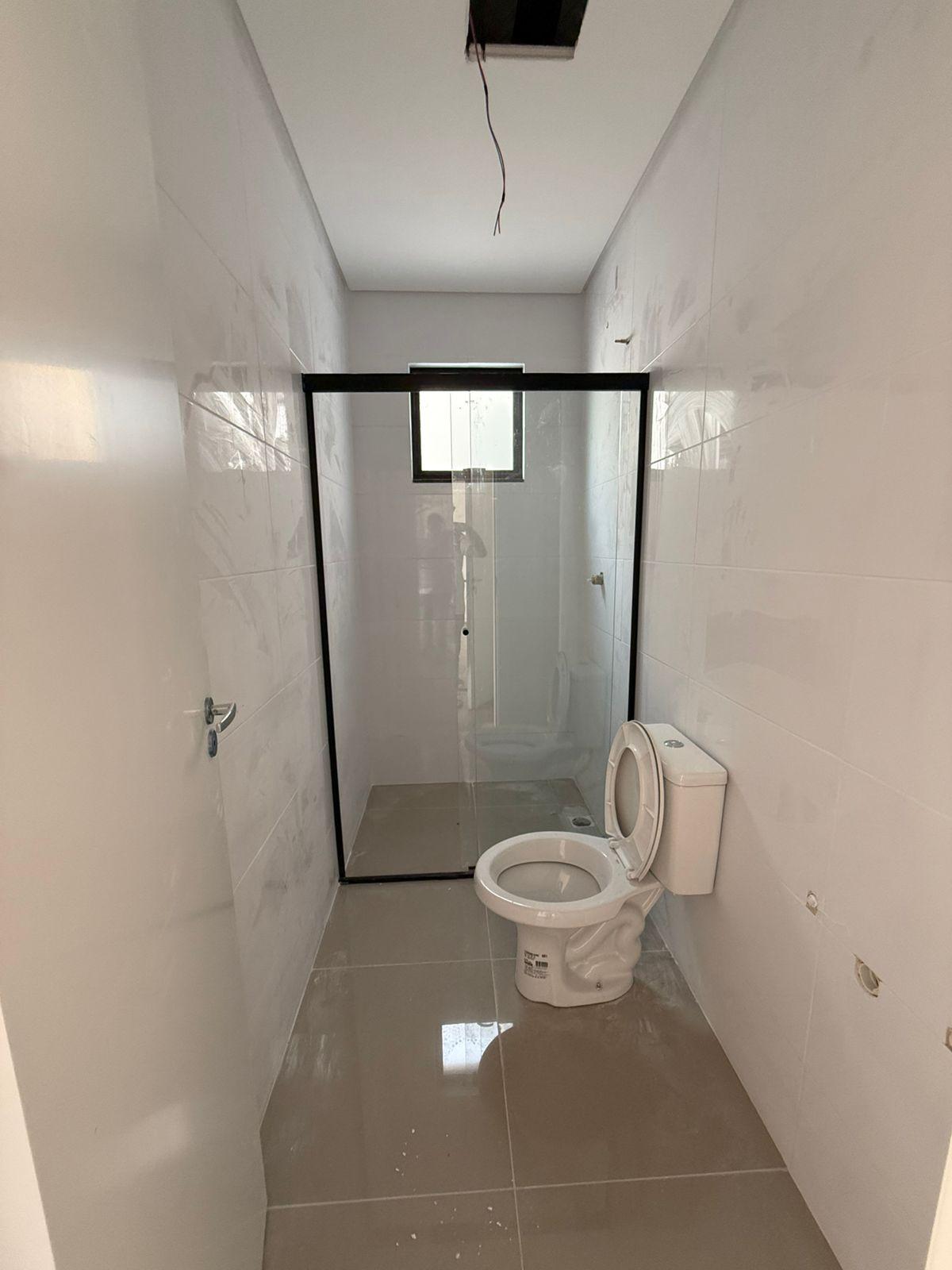 Sobrado 3 suites  a Venda no Ecoville