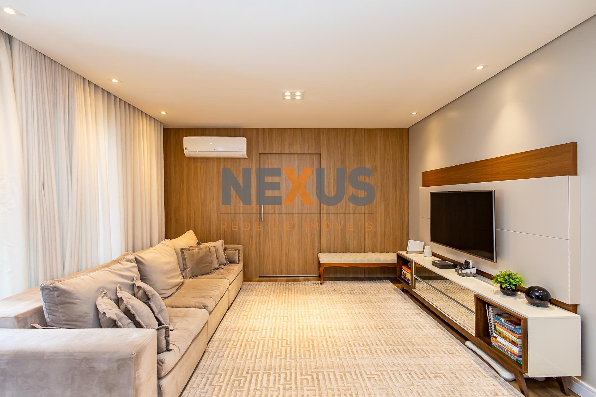 Apartamento à venda no Ecoville  109,65 m   3 quartos  1 suí...