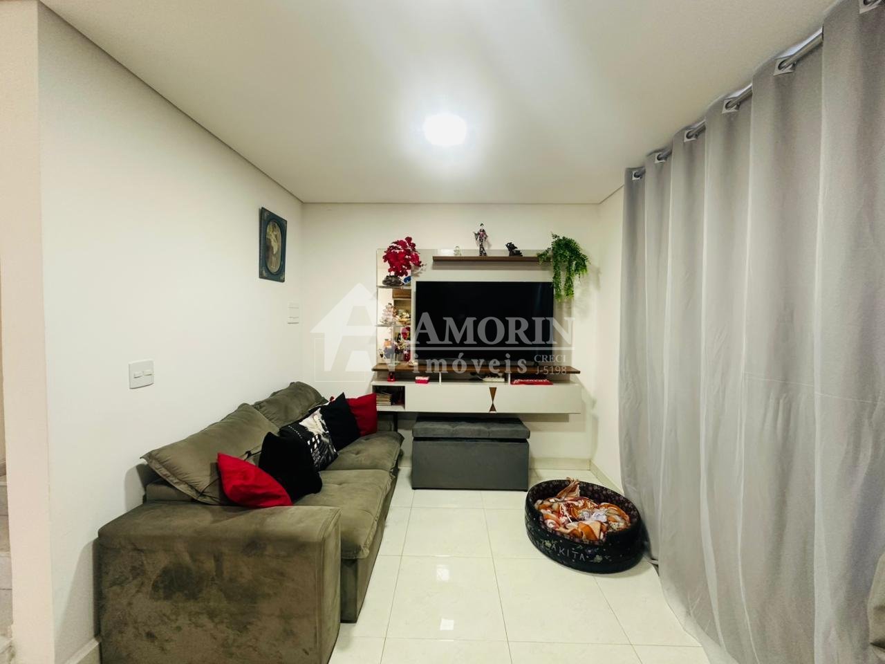 Triplex à venda no São Braz  Próximo ao Parque Barigui  3 qu...