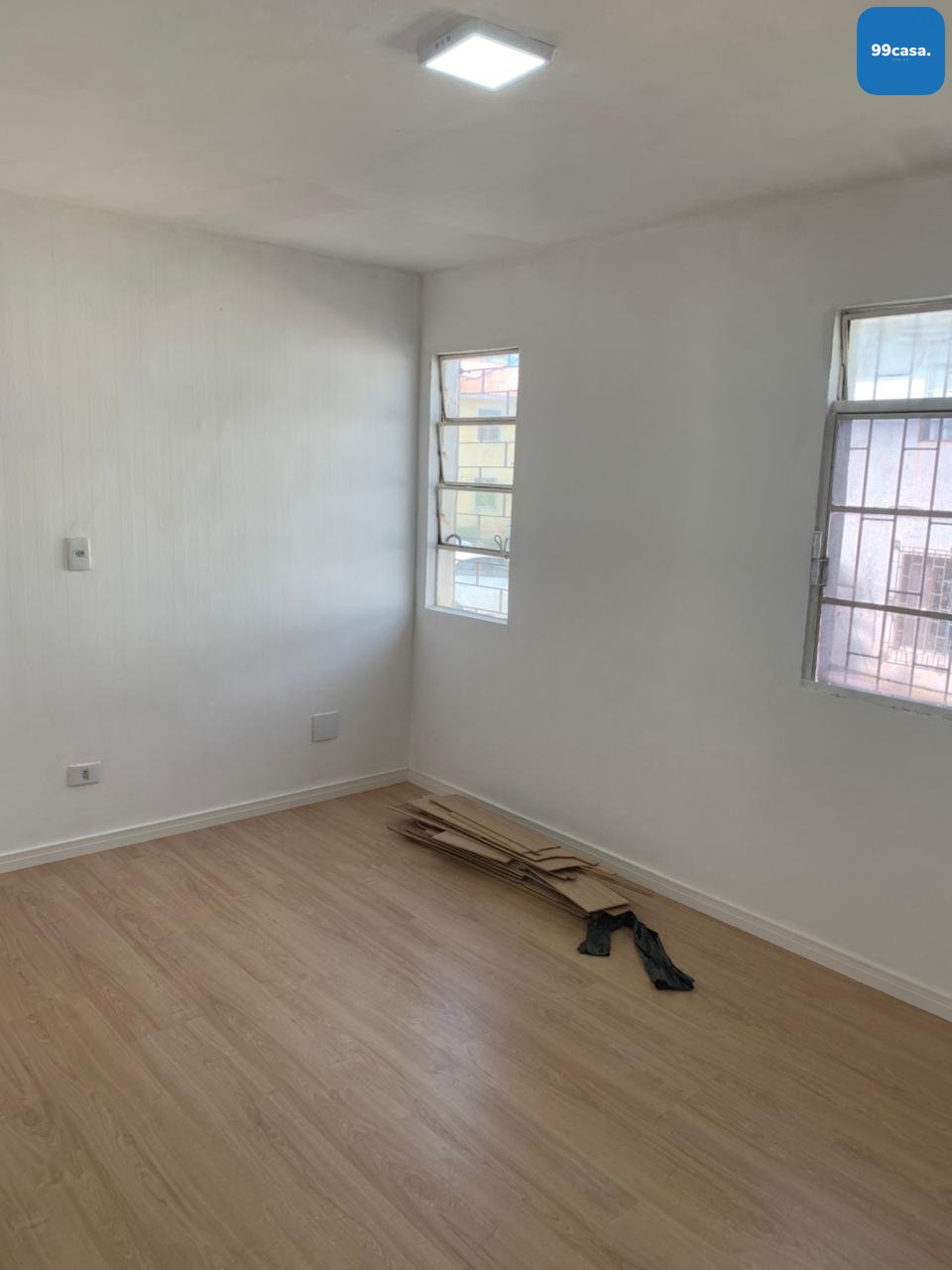Apartamento térreo reformado no Conjunto Moradias Atenas  pro...