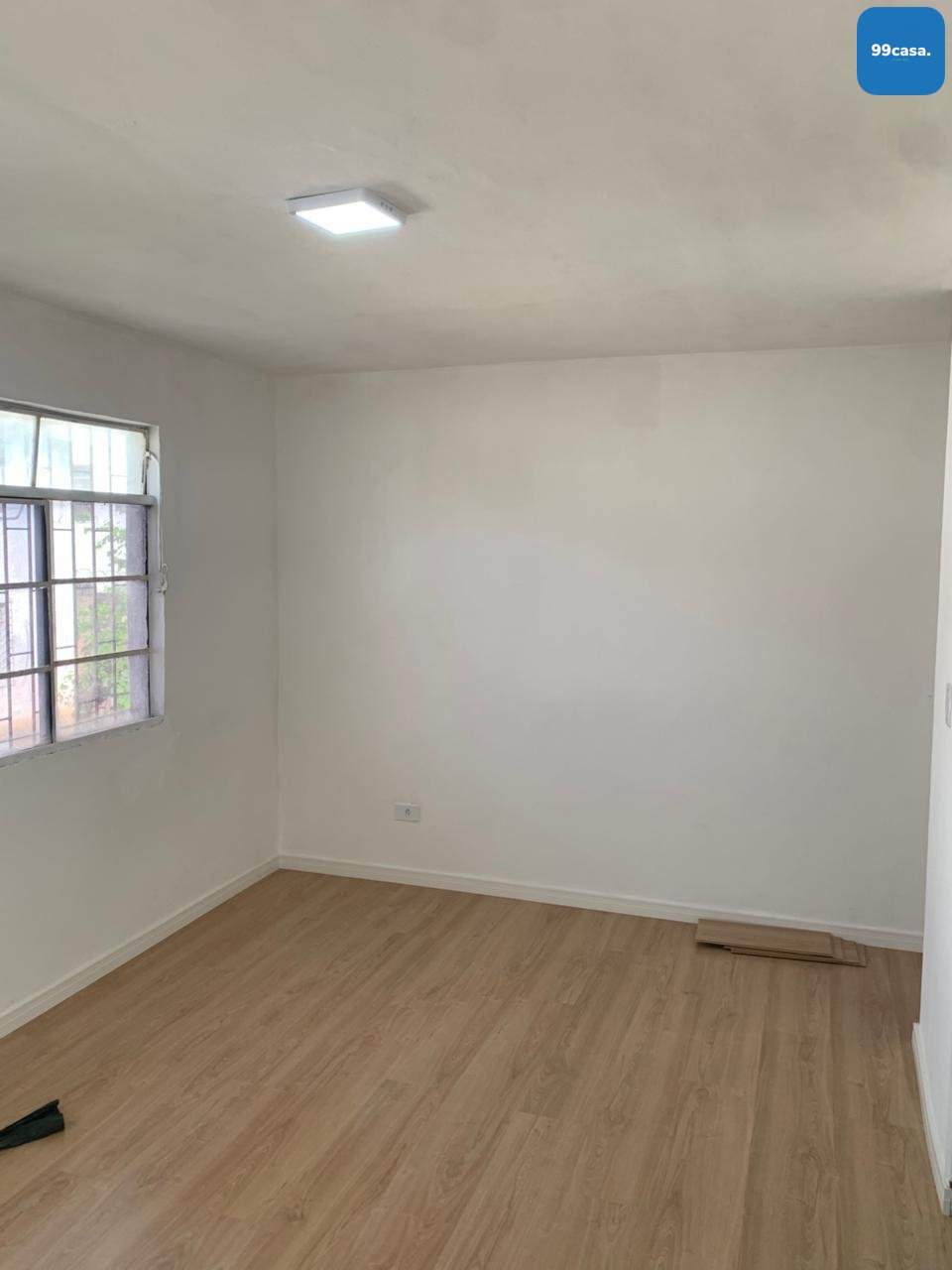 Apartamento térreo reformado no Conjunto Moradias Atenas  pro...