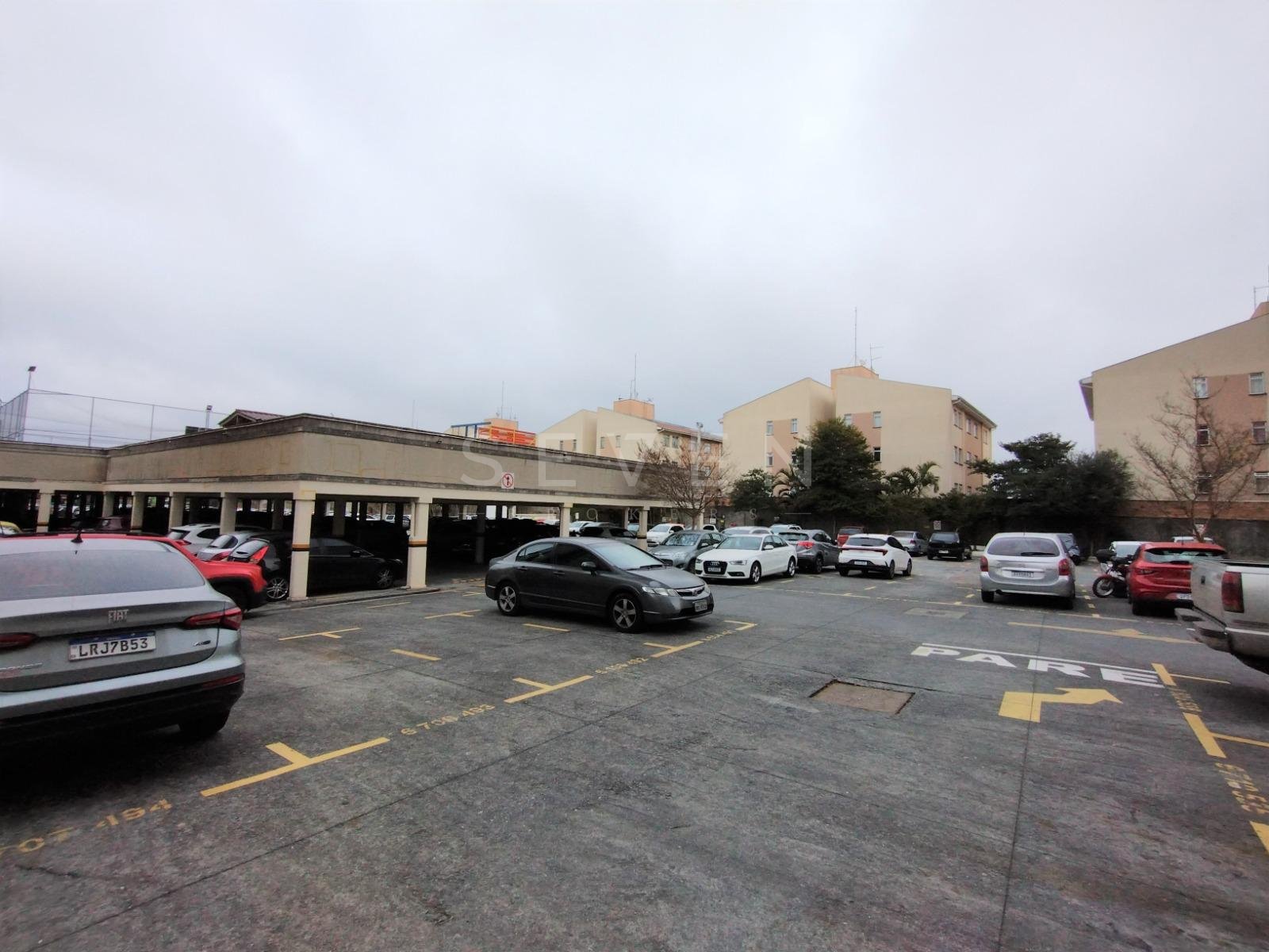 Apartamento Térreo 1 Quarto à Venda  Rua João Bettega 644  C...