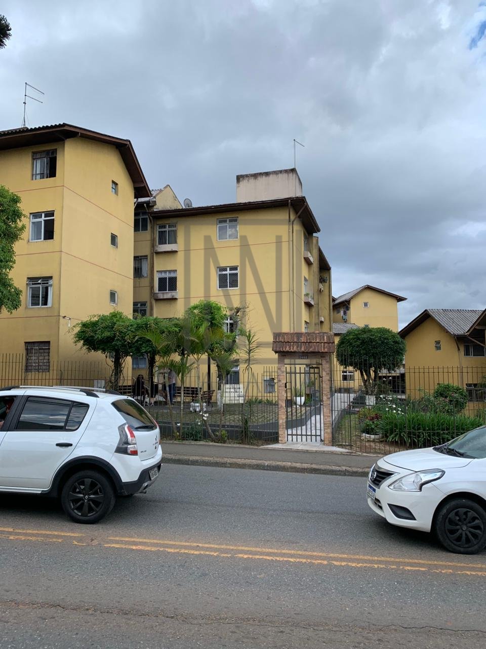 Apartamento 2 quartos ampliado à venda na Rui Luiz Tramontin ...