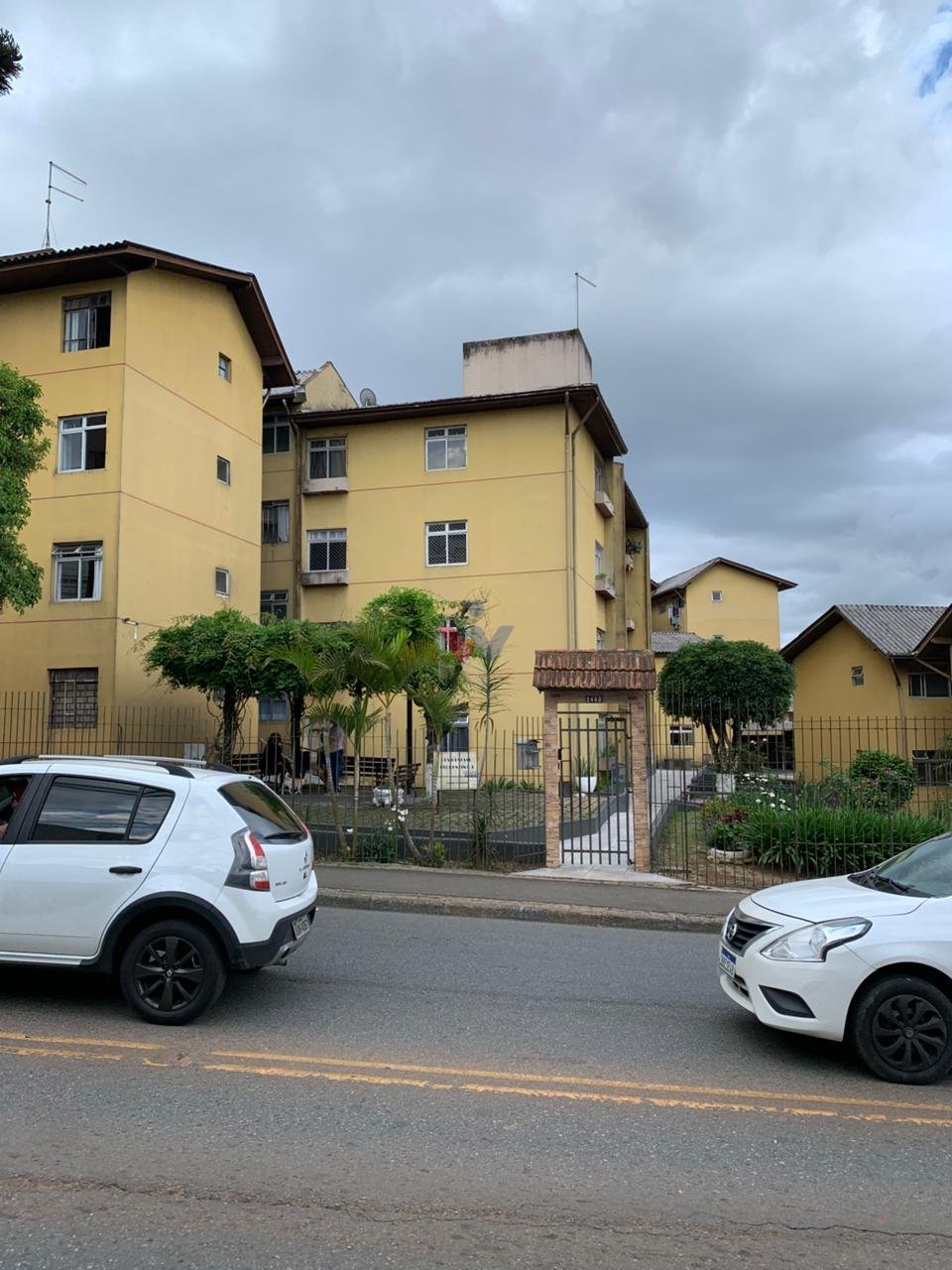 Apartamento 2 quartos ampliado à venda na Rui Luiz Tramontin ...