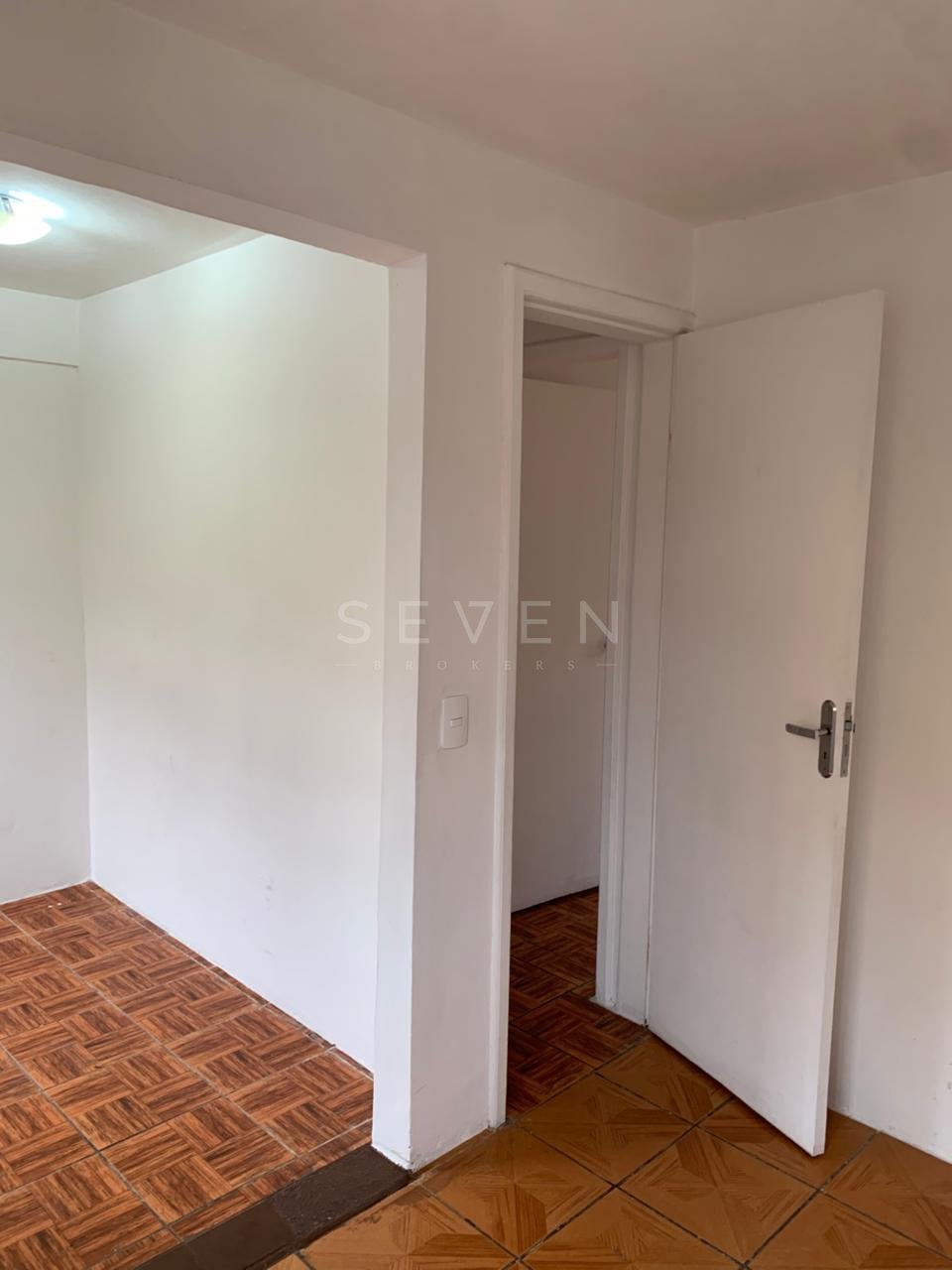 Apartamento 2 quartos ampliado à venda na Rui Luiz Tramontin ...