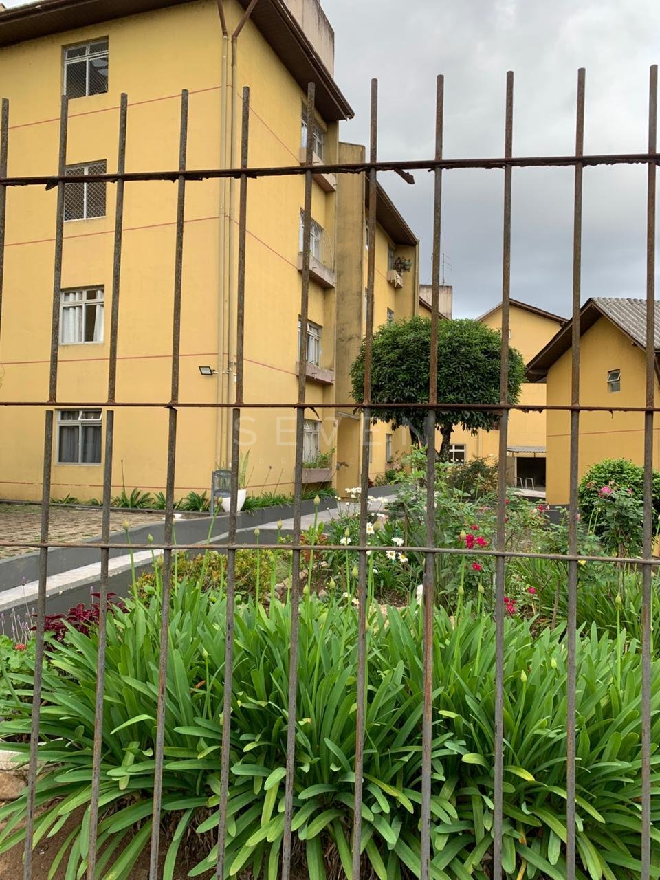 Apartamento 2 quartos ampliado à venda na Rui Luiz Tramontin ...