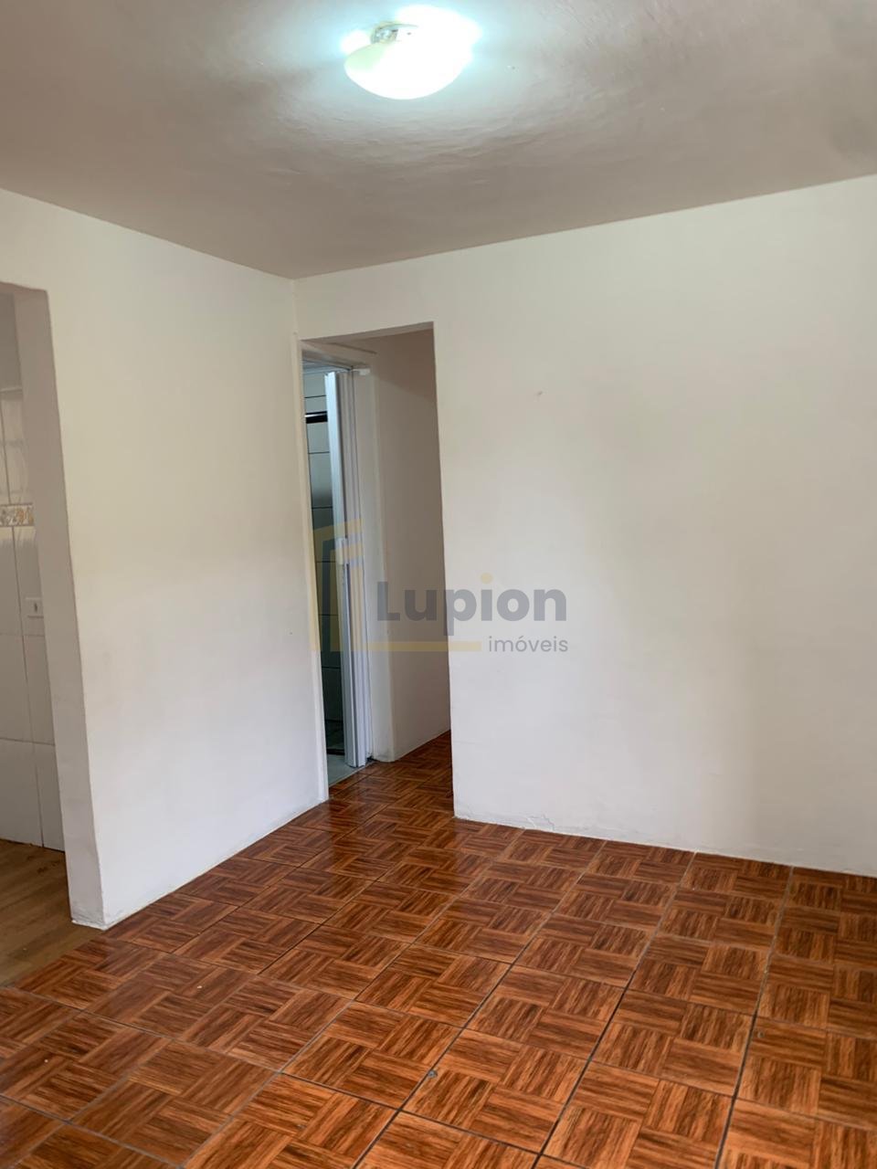 Apartamento 2 quartos ampliado à venda na Rui Luiz Tramontin ...