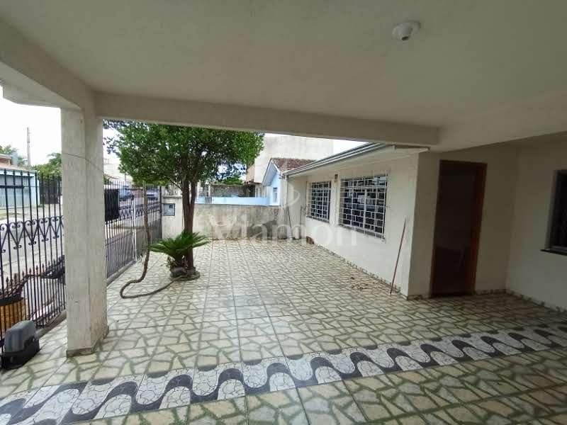 Casa com 3 quartos para alugar, 200 m  por R  2.500 mês  Cida...