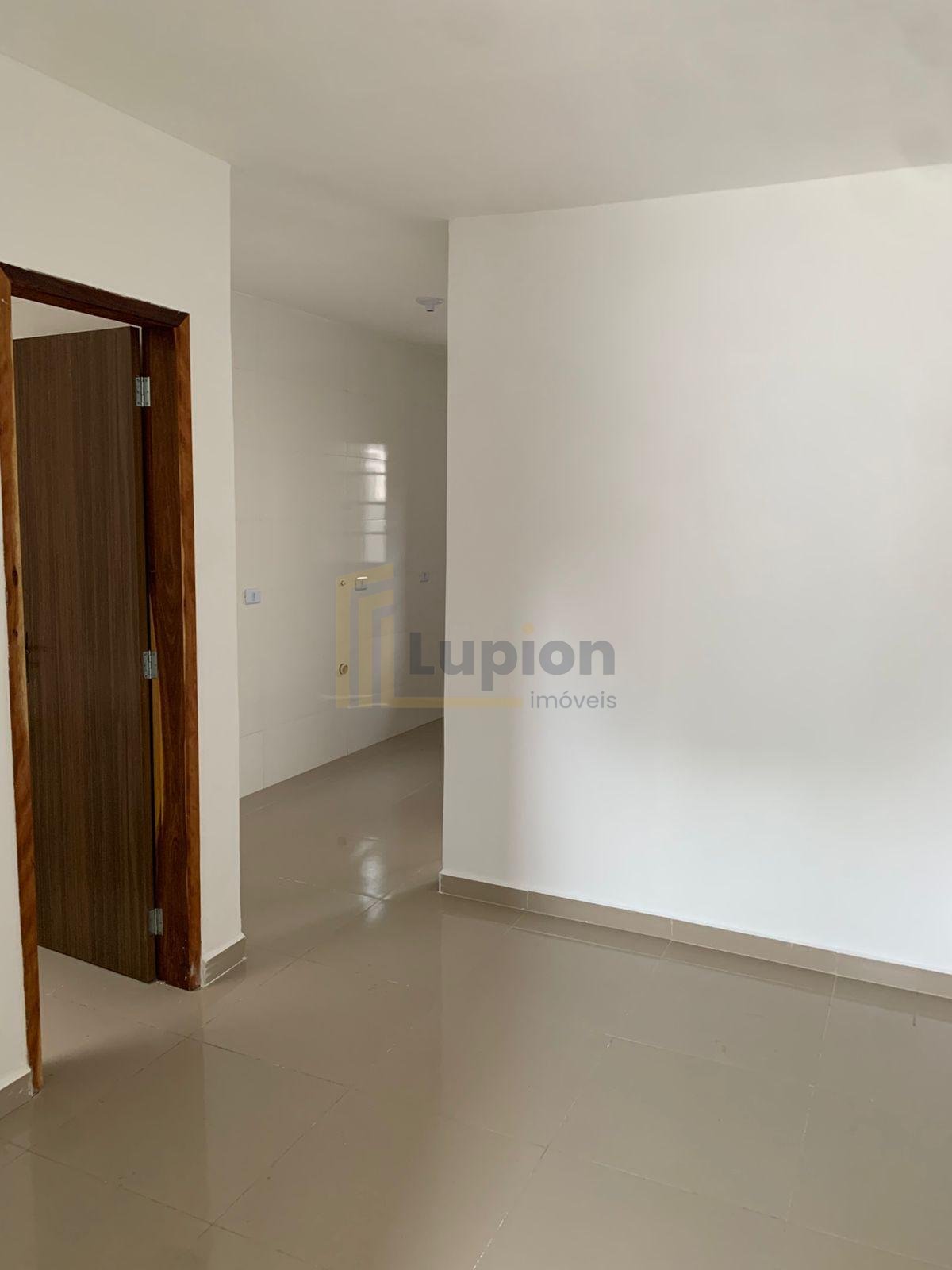 Casa nova à venda no Tatuquara  2 quartos, vaga e financiamen...