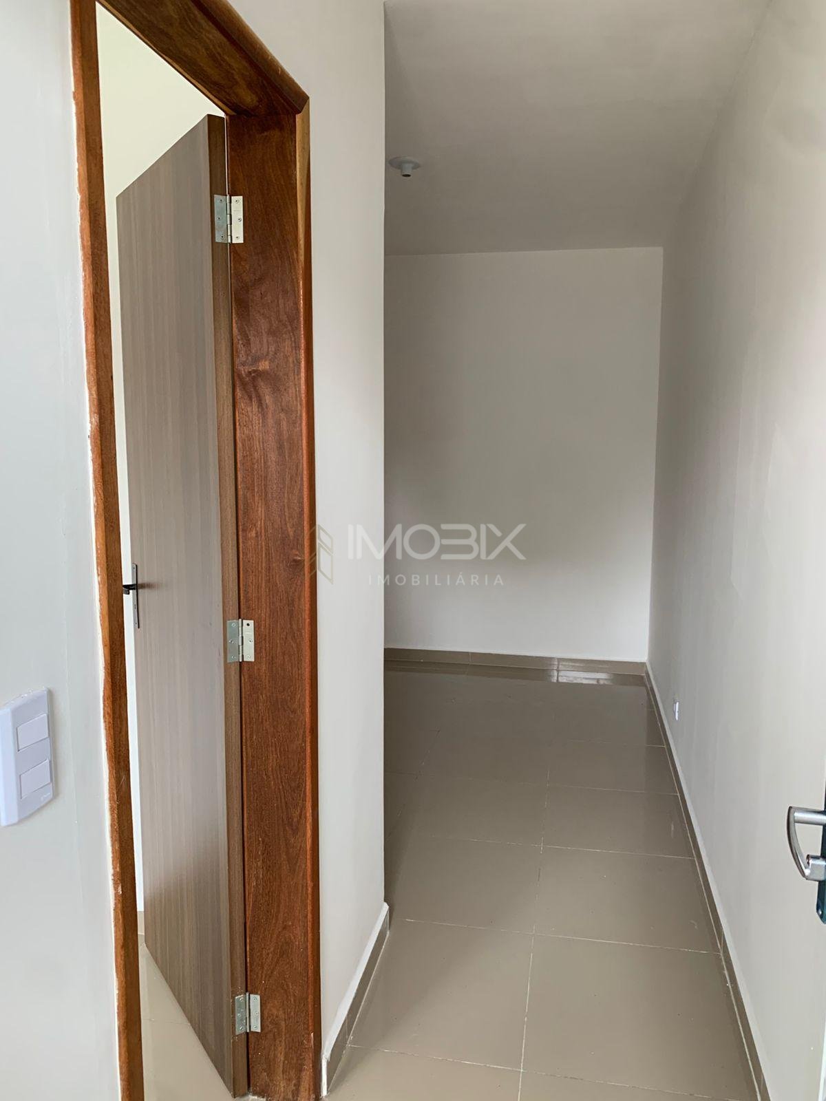 Casa nova à venda no Tatuquara 2 quartos, vaga e financiamen...