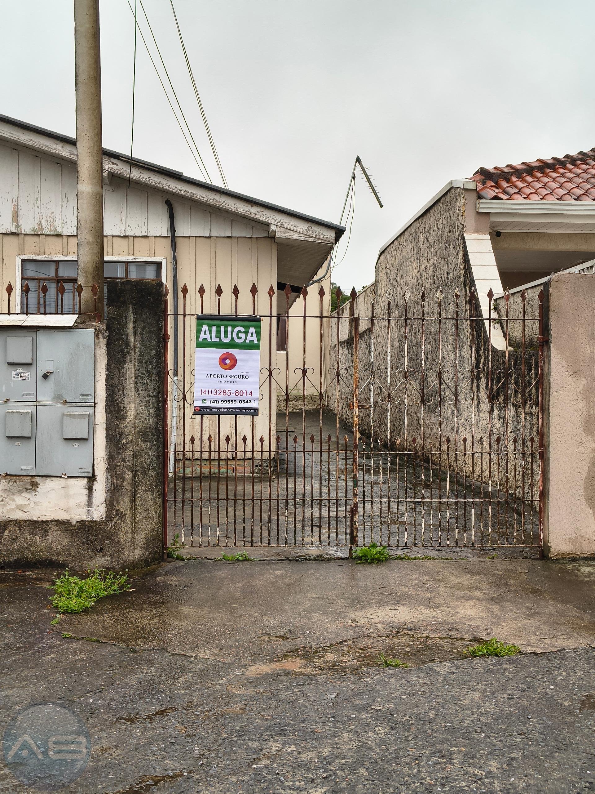 Casa c 2 quartos para alugar, 90 m  por R  1.500,00 mês  Cida...